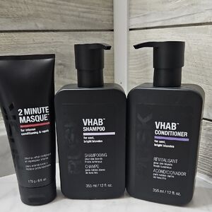 Black Shampoo and Conditioner Set